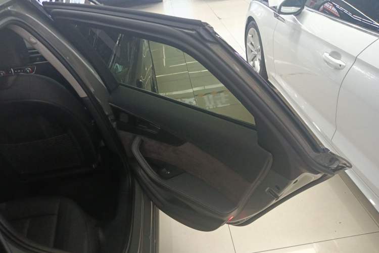 Used Audi A4 2024 Avant 40 TFSI Fashion Sport Model
