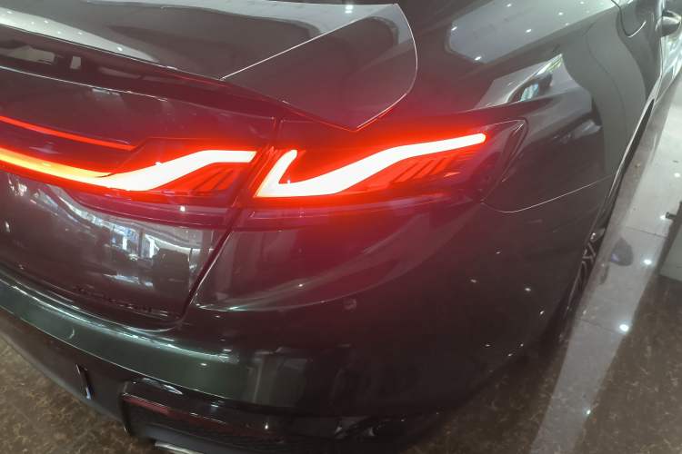 Used MG 7 2023 2.0T Automatic Hunter Luxury Edition
