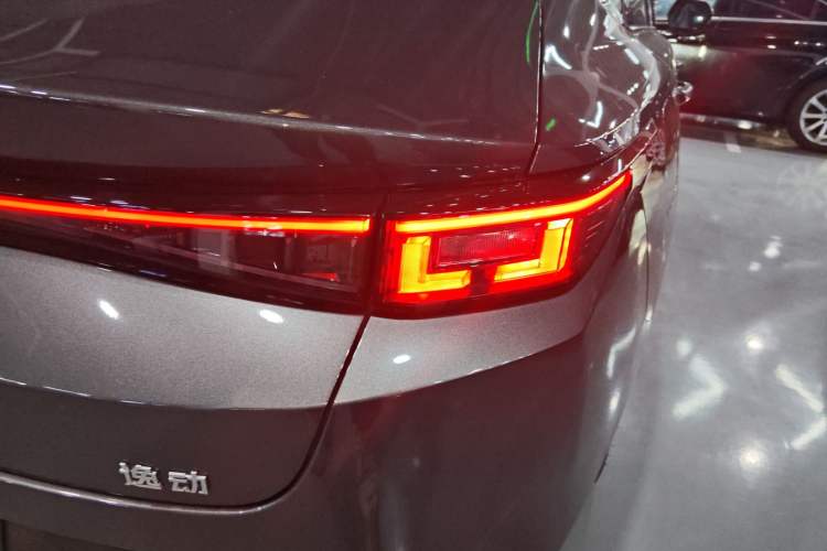 Used Changan Eado PHEV 2025 Smart New Blue Whale 145KM Battleship Edition