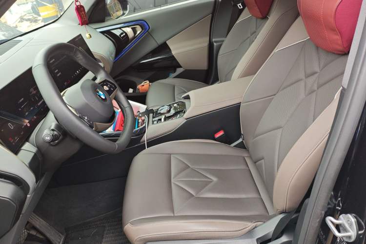 Used BMW X3 2025 xDrive25L Luxury Package