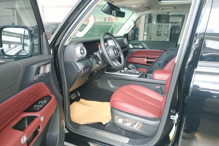 Used Tank 300 2024 2.0T Crosser