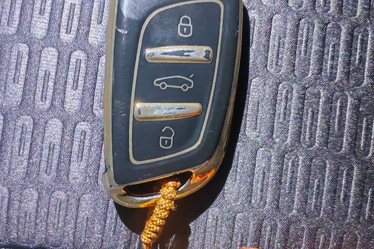 Used Citroen C4L 2013 1.8L Automatic Enjoyment Edition
