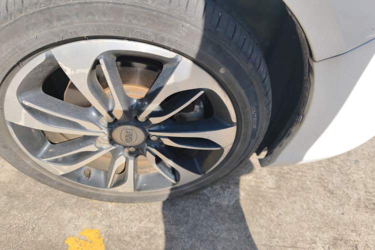 Used BYD Qin 2015 1.5T Dual-Crown Flagship Edition