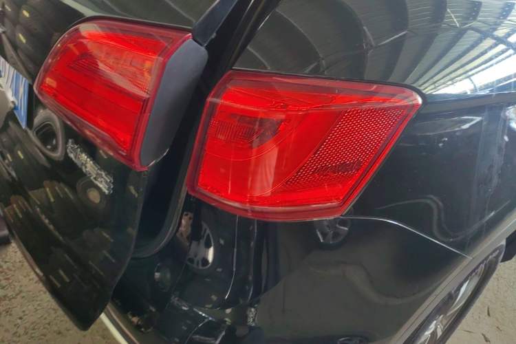 Used Haval H6 Coupe 2016 Blue Label 1.5T Manual Two-Wheel Drive Elite Model
