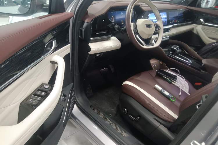 Used Geely Auto Monjaro L 2021 2.0TD DCT EVO Two-Wheel Drive Prestige Version Driver Seat