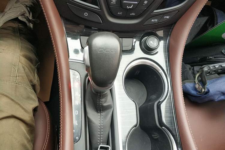 Used Buick Envision 2019 20T Two-Wheel Drive Luxury Version China VI Standard