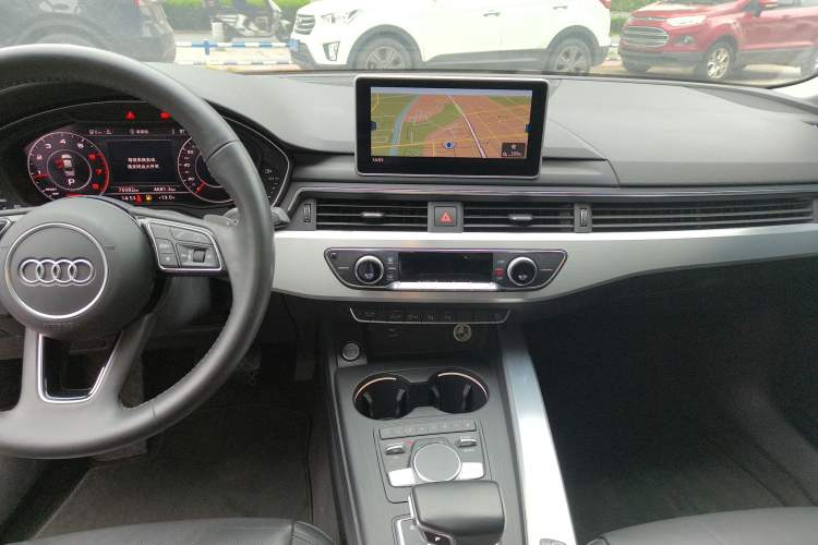 Used Audi A4L 2019 40 TFSI Fashion Version China V