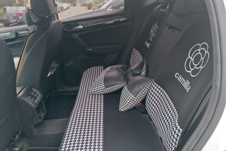 Used Volkswagen Tayron X 2020 330TSI Two-Wheel Drive Flagship Smart Connectivity Version Left Rear Seat