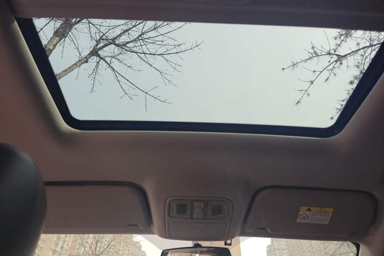 Used CHANGAN KAICHENG Oushang A600 2016 1.5L Manual Luxury 7-Seater Headliner