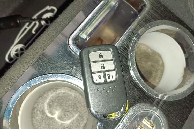 Used Honda Elysion 2019 2.0L Hybrid Luxury Edition Interior 1