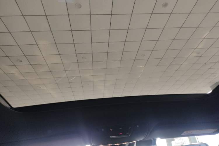 Used Mercedes-Benz GLC 2022 Facelifted GLC 300 L 4MATIC Luxury Edition
