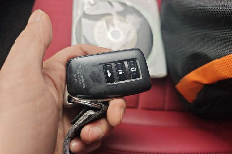 Used Lexus IS 2017 300 F SPORT Edition Vehicle Key