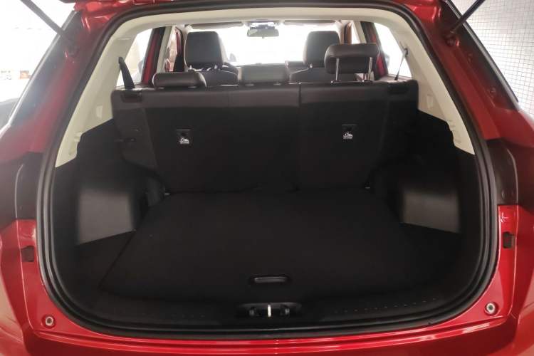 Used CHANGAN CS55 2018 1.5T Automatic Xuan Dong Model China V Standard Trunk