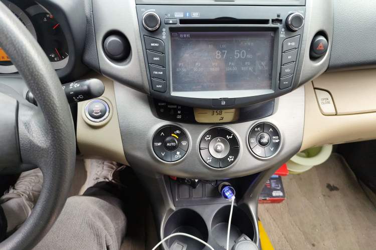 Used Toyota RAV4 2011 2.0L Automatic Classic Edition