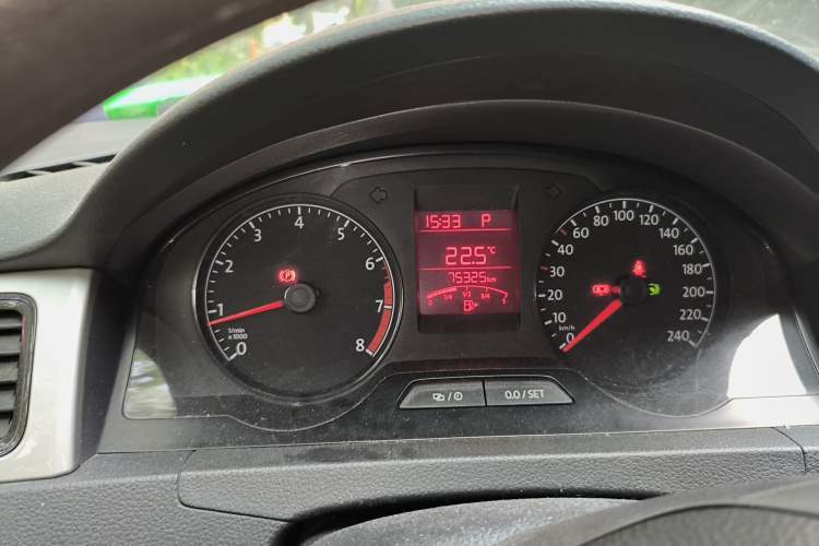 Used Volkswagen Santana 2015 Haval H6 1.6L Automatic Luxury Model