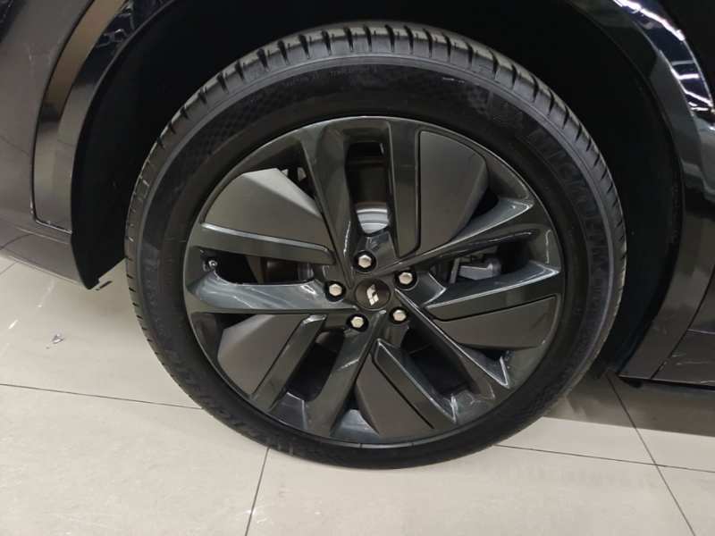 Used Li Auto L9 2024 Ultra Model — 25