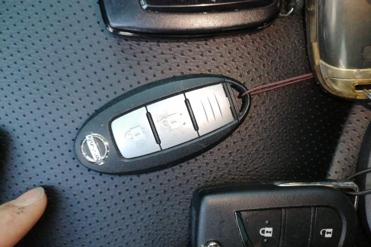 Used Nissan X-Trail 2025 Honor 2.0L Two-Wheel Drive Leading Edition Vehicle Key