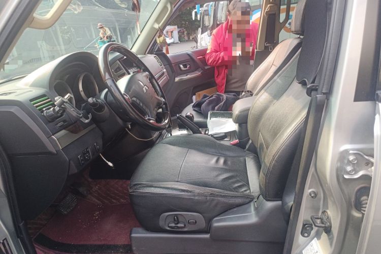 Used Mitsubishi Pajero 2018 3.0L Automatic Luxury Edition