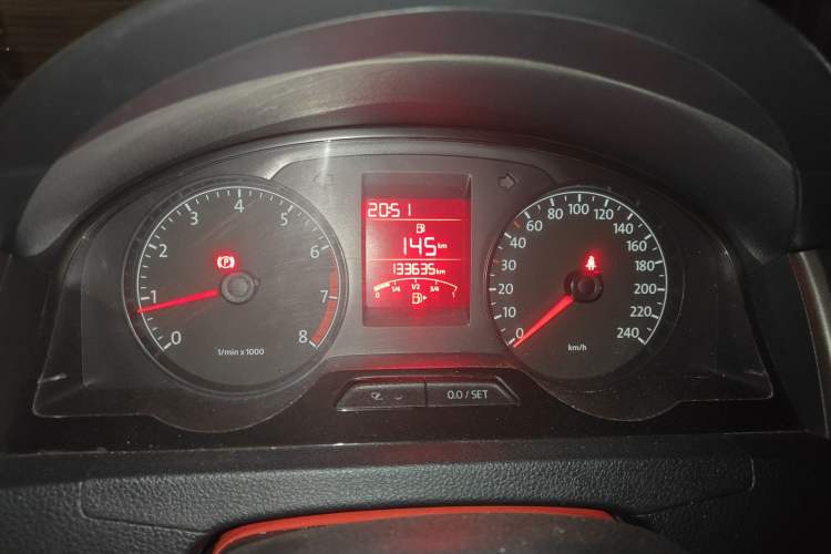 Used Volkswagen Santana 2015 1.6L Manual Comfort Edition Instrument Cluster