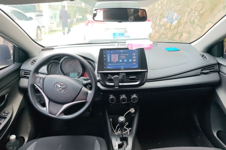 Used Toyota Vios 2022 1.5L CVT Active Drive CARE Edition Center Console