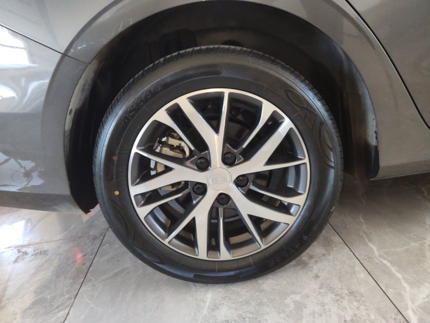 Geely Auto Emgrand 2026 Model 4th Generation 4 Millionth Anniversary Edition 1.5L CVT Overdrive Edition — снимка 11