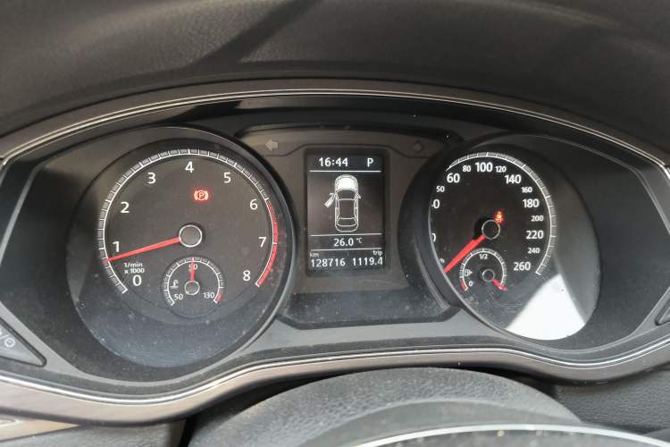 Used Volkswagen Passat 2016 280TSI DSG Prestige Edition Instrument Cluster