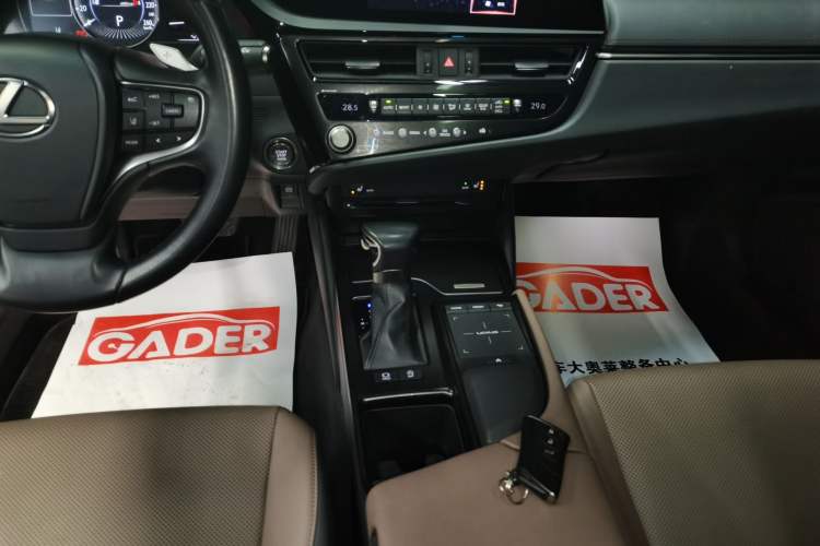 Used Lexus ES 2021 200 Excellence Edition