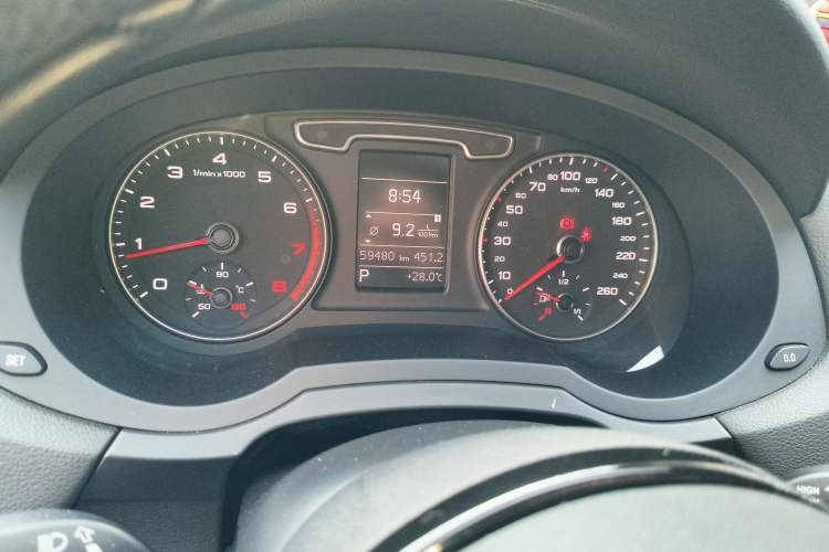 Used Audi Q3 2015 35 TFSI Comfort Model
