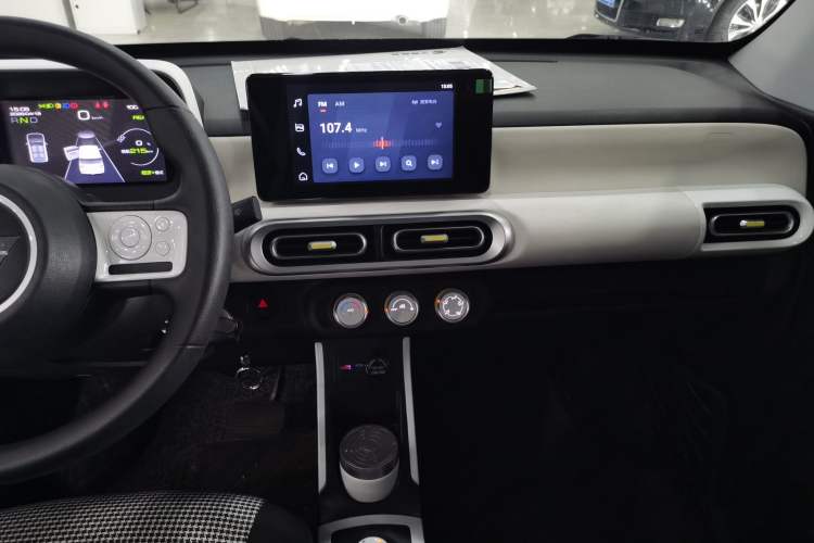 Used Wuling Hongguang MINIEV 2024 3rd Generation 215km Advanced Version