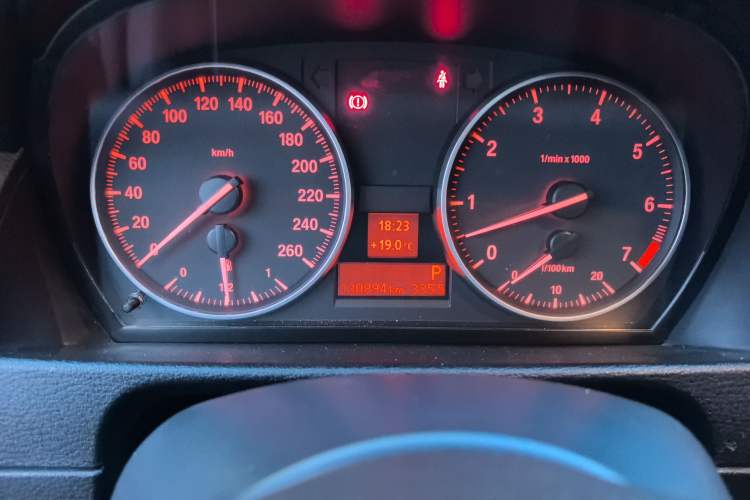 Used BMW X1 2014 sDrive18i Leading Model