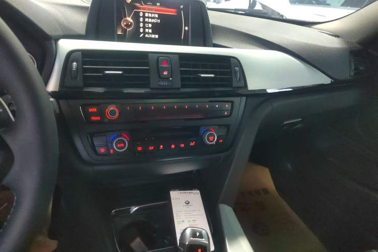 Used BMW 4 Series 2016 420i Fashion Model
