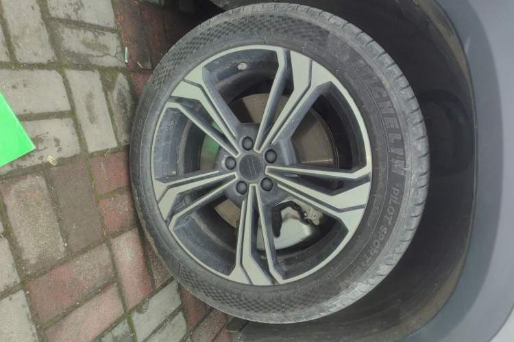 Used Geely Galaxy L7 2023 1.5T 115 km MAX