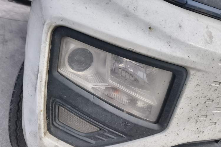 Used Farizon Xingxiang V 2023 V6E Zhonghang Lithium Battery 38.64kWh Value Edition
