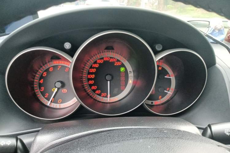 Used Mazda 3 2008 Hatchback 2.0 Luxury Model
