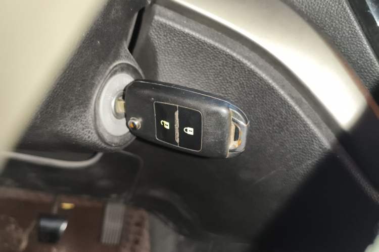 Used CHANGAN OSHAN CX70 2016 1.6L Manual Luxury Model