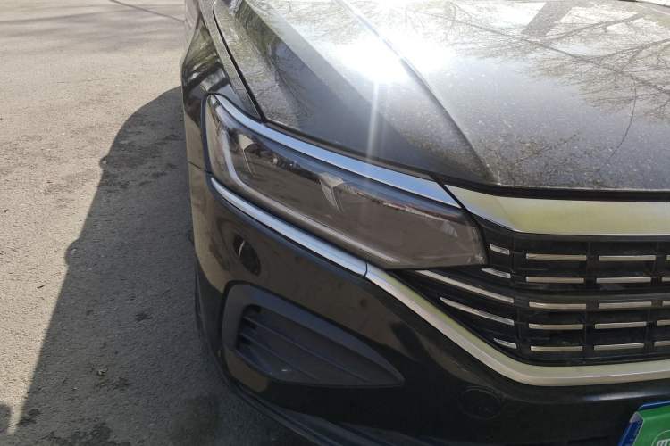 Used Volkswagen Passat 2022 280TSI Business Edition Right Front Headlight