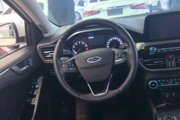 Used Ford Focus 2020 Sedan EcoBoost 180 Automatic Trend Edition