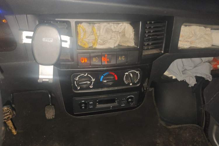 Used Wuling Zhiguang 2015 1.2L Practical LS-I Model
