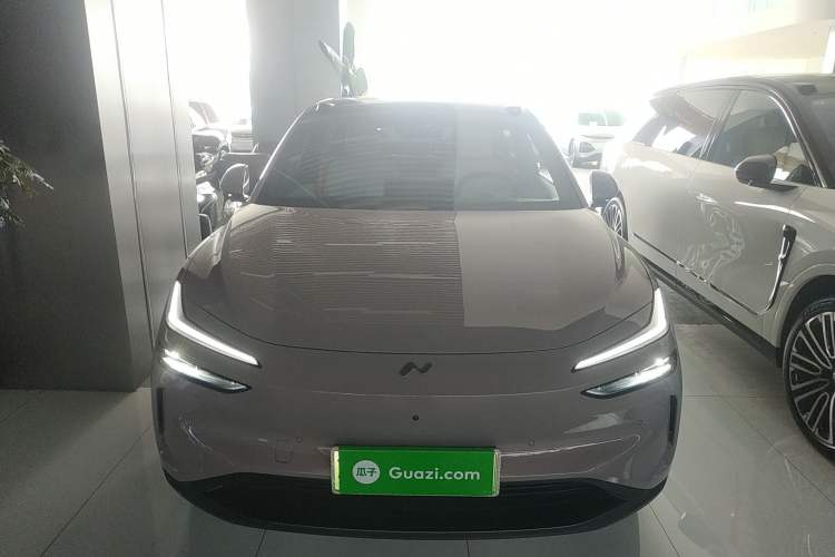 Used ONVO L60 2024 60 kWh Rear-Drive Version
