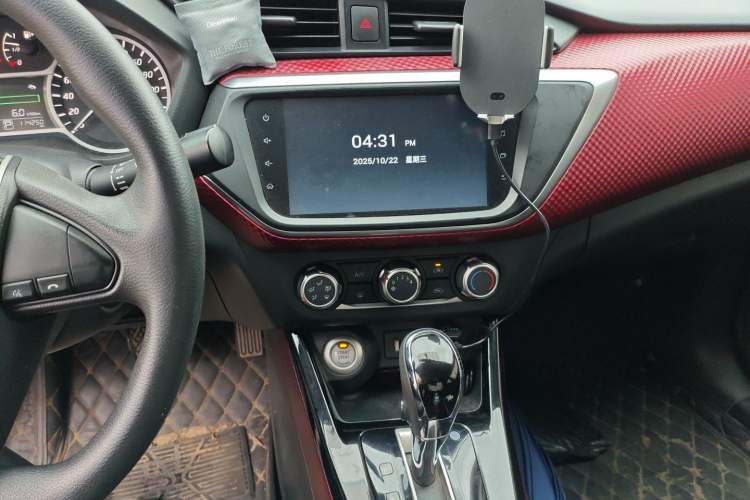 Used Nissan Lannia 2019 1.6L CVT Smart Connect Smart Cool Version China V Standard
