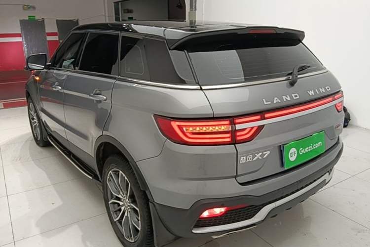Used Land X7 2018 Geely Jingyue 1.5T Panoramic Luxury Model
