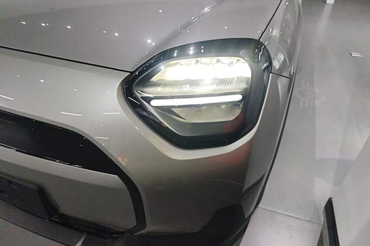 Used MINI Electric ACEMAN 2024 E Classic Edition Left Front Headlight