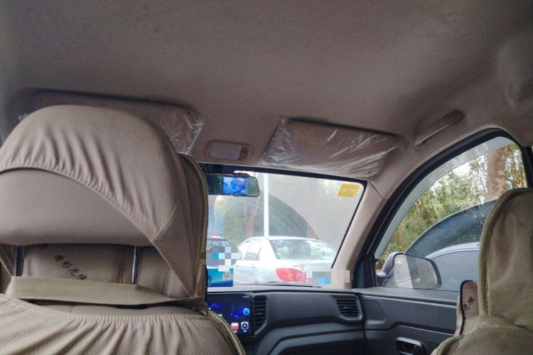 Used Wuling Hongguang V 2019 1.5L Jingqu Version China VI LAR
