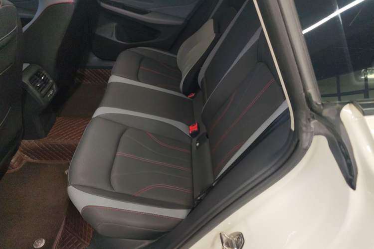 Used Volkswagen Lamando 2022 Lingdu L 280TSI DSG Spicy Edition Left Rear Seat