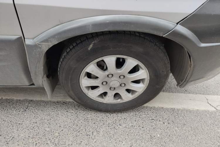 Used JAC Group Refine 2011 2.4L Colorful Journey Gasoline Standard Edition HFC4GA1-C