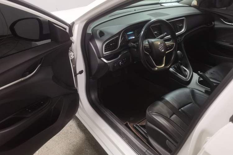 Used Buick Excelle GX 2019 18T Automatic Connected Elite Model China VI Standard