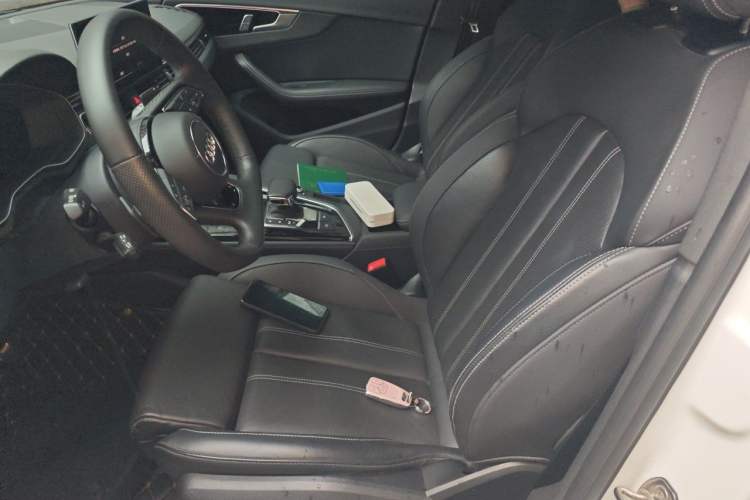 Used Audi A4L 2024 40 TFSI Luxury Dynamic Edition