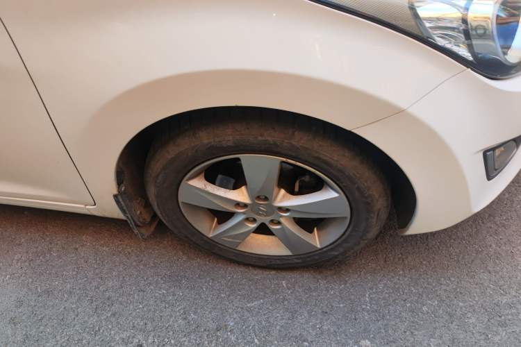 Used Hyundai Elantra (5th Generation / Langdong) 2012 1.6L Manual Leading Model