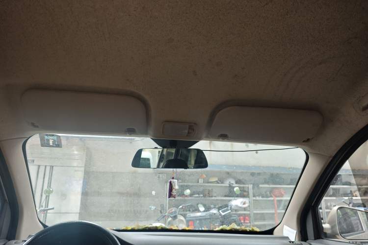 Used Wuling Rongguang V 2018 1.5L Practical Version Headliner