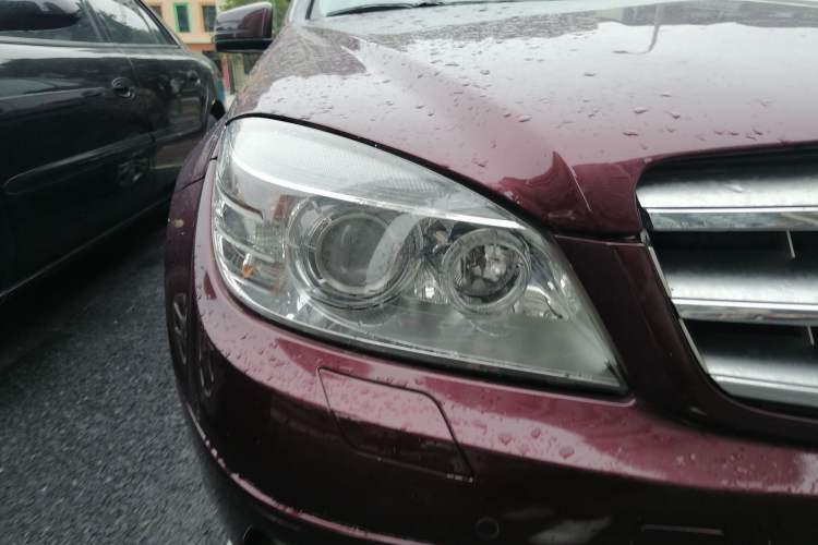 Used Mercedes-Benz C-Class 2010 C 200 CGI Fashion Model
